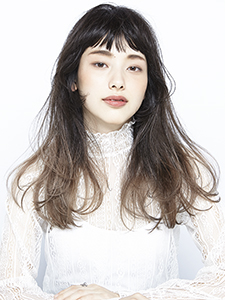 ロングヘアスタイル41