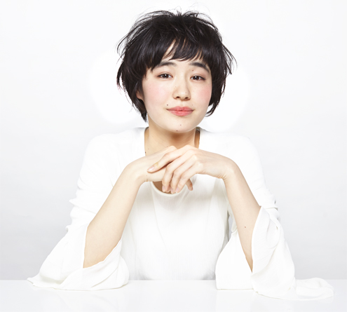 ショートヘアスタイル90