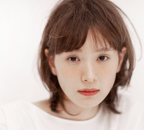 ミディアムヘアスタイル68