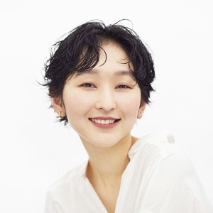 パーマのショートスタイル