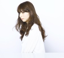 ロングヘアスタイル31