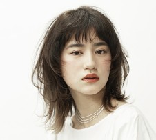 ミディアムヘアスタイル69