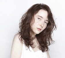 ロングヘアスタイル38